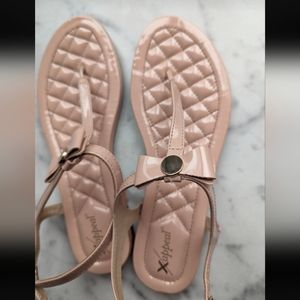 Women's flat pink bow sandals